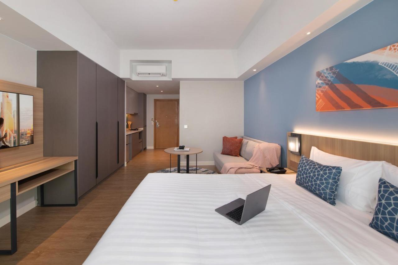 Citadines Roces Quezon City Exterior foto